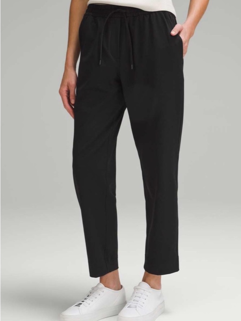 Lululemon Tapered-Leg Mid-Rise Pant 7/8 Length *Luxtreme